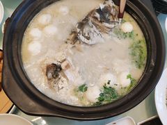 -香山湖家家宴(中山陵店)