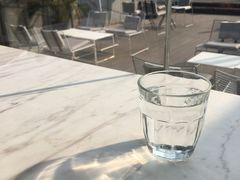 -UNI UNI(环亚凯瑟琳店)