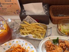 -暖食光·台式家庭餐厅·生日主题店(万达店)