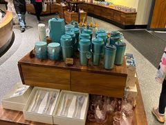 -星巴克(迪士尼小镇店)