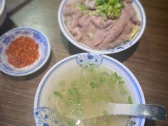-肖四女乐山跷脚牛肉(南汇大学城生活广场店)