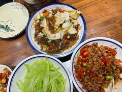 -乡里人家家常菜馆(营盘路店)