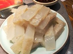 -山河屯铁锅炖(哈西站店)