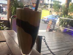 牛油果奶昔-Bamboo Bar & Grill Restaurant