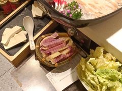-老房老舍重庆火锅(假日城市店)