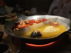 -湊湊火锅·茶憩(杭州湖滨银泰in77店)