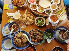 -包整·丝娃娃(一览甲秀楼风景店)