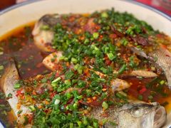 三椒蒸鲈鱼-荆九爷爆炒桥头三嫩(浙大店)