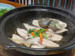 水油盐焗金鲳鱼-海铺·渔家虾水饺(皇姑店)
