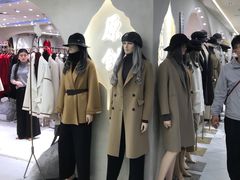 -广州白马服装市场