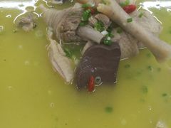 -鸭王烤鸭店(三里河店)