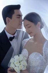 -挪娅婚纱摄影皇家会所