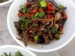 -红色湘菜馆(春风店)