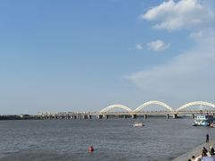 -人民防洪胜利纪念塔