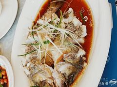 -艳阳天酒店(五里新村店)