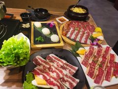 -山居屋炭火烧肉(厚街万达店)