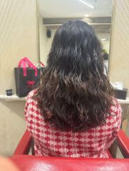 -PE SALON