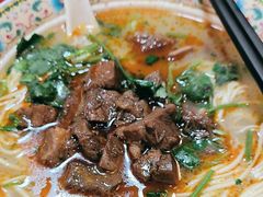 -金杨拉面王小吃面馆·牛三宝面·红烧牛肉粉