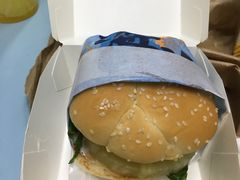 -麦当劳(水坑尾街店)