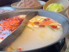-鸿姐老火锅(龙阳店)