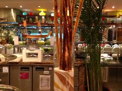 自助取餐区-广州中心皇冠假日酒店-环市食坊·海鲜自助餐厅