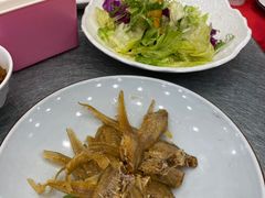 -侬佳蒸菜馆(听潮店)