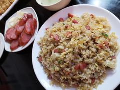 香肠蛋炒饭-古早人小吃店(黄河北路店)