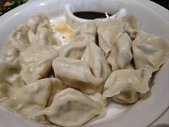 -五谷丰登农家院·地道胶东菜·海鲜烧烤(威海店)
