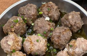 Beef and Pork Dual Meatballs