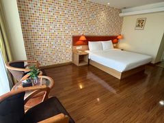 -如家旗下-西安高新区西部大道阳光城华驿酒店