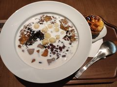 娟姗奶大满贯-RUXU入续鸳鸯糖水铺(万菱汇店)