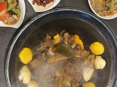 -缘福乡村铁锅炖民宿(八达岭店)