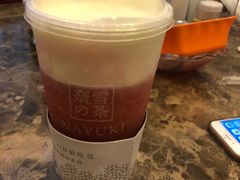 霸气牛奶草莓-奈雪的茶(南山大冲一期店)