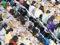 -中航城君尚购物中心