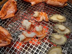 -铭牛烧肉·和牛海鲜自助(高新月牙湖店)