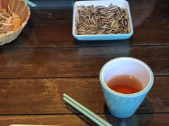 瓜子-江边城外烤鱼(方庄时代购物中心店)