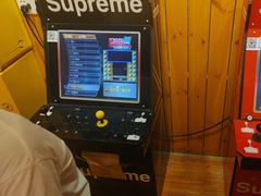 -伯爵·沉浸式超级密室·直营店