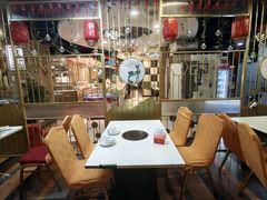 -尚品海鲜肥牛自助火锅(湖明店)