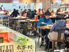-首创奥特莱斯(西安店)