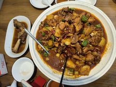 -俭寨大盘鸡·手抓肉·烧烤新疆菜(乌苏路店)