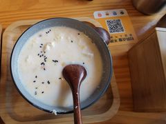 -勺子米线·云南传统小吃市集(四方街店)