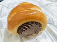 巧克力奶油牛角面包-红花点心局(护国寺店)