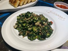 -瓦国小镇·果木烤鸭·融合菜(西口店)