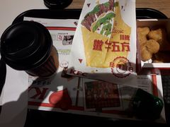藤椒肯大大鸡排-肯德基(金马店)