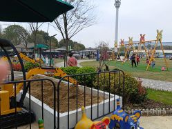 -季高兔窝窝亲子园(上海薰衣草公园店)