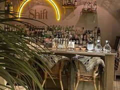 -Shift cocktail bar鸡尾酒吧
