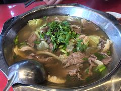 -谢老五跷脚牛肉·非遗传承店