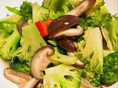 -羊巴道新疆菜·清真(上梅林店)