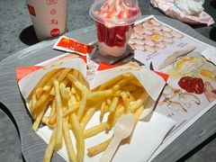 -麦当劳(中山公园龙之梦店)