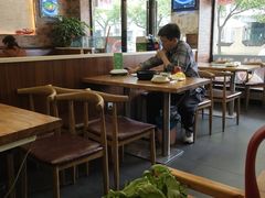 大堂-鱼众不同·鸡公煲·烤全鱼(国顺路店)